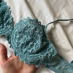 victorias secret underwire bralette
